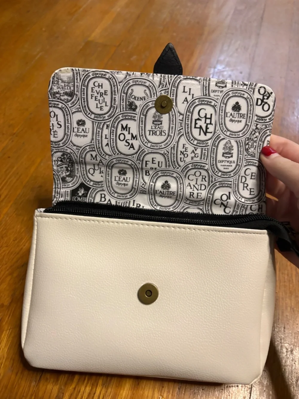 Qatar Airways x Diptyque Cosmetic Pouch